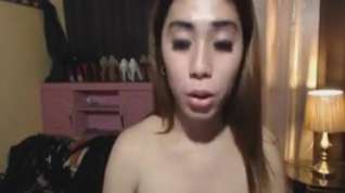 Online film Hottie asian shemale plays with her dick