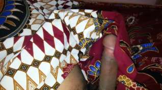 Online film Tryto cum on aunty lungi textil motif batik