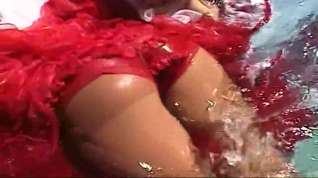 Online film Sqaure Dance Petticoat Pron in the pool