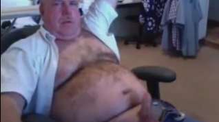Online film Hairy Dad Wanks and Cums