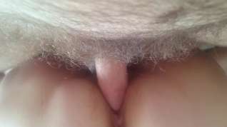 Online film We are looking for a woman with hairy pussy or a couple who join us