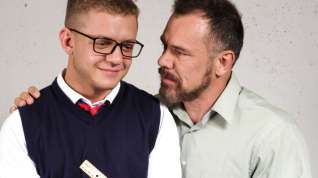 Online film Ian Levine & Max Sargent in Teach Me in Private - IconMale