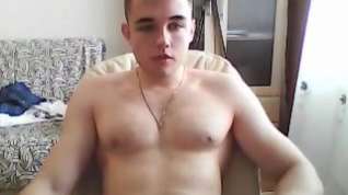 Online film Ukrainian Handsome Boy With Big Cock Bubble Ass On Cam