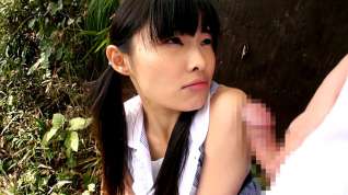 Online film Shy Girl In The Park - JapansTiniest