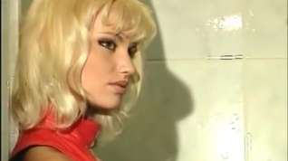 Online film Anita Blonde from Hungary