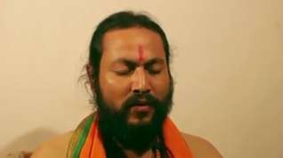 Online film Swamiji enjoying with beautiful Bhabhi