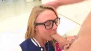 Online film 7 Minutes Of: Naughty Girls With Glasses