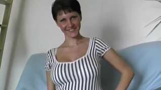 Online film Amazing body french milf plays with a rolling pin