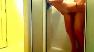 Online film Jessica Carborro fucks her boy in the bathroom