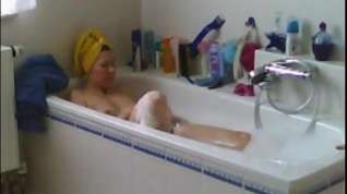 Online film Hot wife caught shaving puss and masturbating in bath room