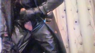 Online film Wank in new leather trenchcoat