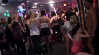 Online film Amateur college girl group orgy in disco