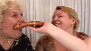 Online film Great Lesbian Blonde porno scene. Bon Appetit