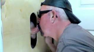Online film Fucked By a Fan At The Gloryhole - GloryholeHookups