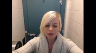 Online film Shelly masturbates in public toilet