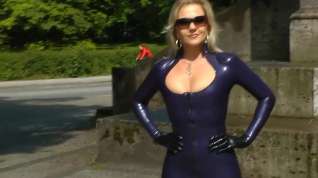 Online film Sexy blonde lady blue latex skirt outdoor