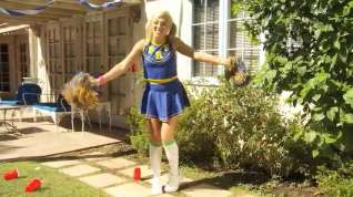 Online film Blonde Cheerleader Ally Gets Fucked Jerks