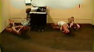 Online film Three secretaries hogtied