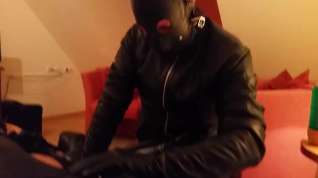 Online film Leather Mask Blowjob I