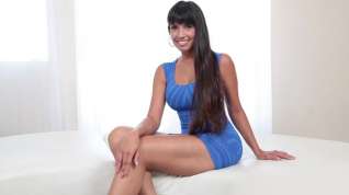Online film Tall long legged girl Paola