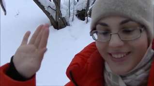 Online film She Swallows Thick Load in Winter Wonderland