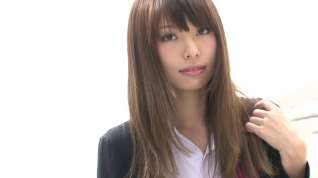 Online film Sweet Japanese schoolgirl posing