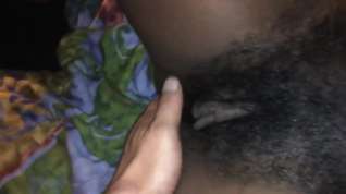 Online film Ebony with hairy pussy and long pussy lips