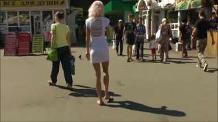 Online film Walk barefoot on Yeltsin Russia
