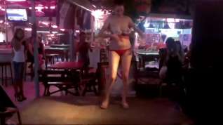 Online film Russian girl striptease in Thai bar outdoor