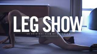 Online film Sunny Leone in Sunnys Leg Show Video