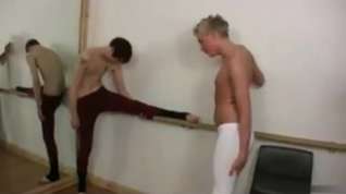 Online film Ballet Dancer Twinks