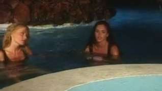 Online film Two pussies, a pool all under a moonlight
