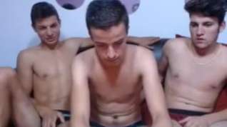 Online film 3 Romanian Athletic Bisex Boys With Very Hot Asses Have Fun