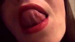 Online film Lips close-up mature dirty talk JOI