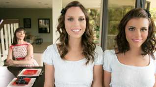 Online film Adriana Chechik & Jade Nile in Mother's Secret Twins: Part One Video