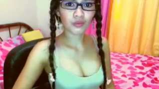 Online film hot asian girl on webcam