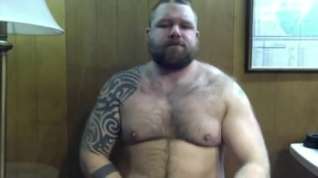 Online film Hot Hairy Bear Gets Off On The Stink of his Hairy Musty Armp