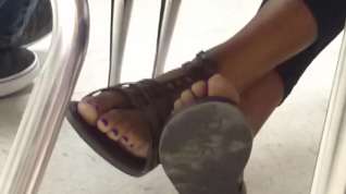 Online film A Friend's Candid Toes