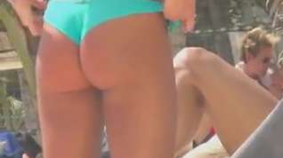 Online film SPY Incredible Couple Brunette in nature's garb topless beach part1