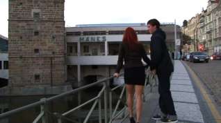 Online film Girl copulates boyfriend strapon