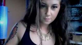 Online film Cam showing off beautiful brunette beauty