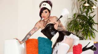 Online film Joanna Angel & Small Hands in French Fuck Maid Scene