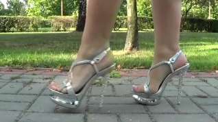 Online film Chrome High Heels