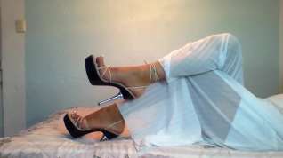 Online film FRENCH PEDICURE WITH HEELS BEIGE AND BLACK