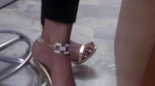 Online film Golden High heels 2