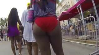 Online film Big black amateur booty's on street