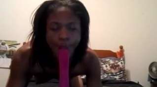 Online film Skinny Ebony Playing In Her Pussy