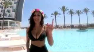 Online film Sexy Tanja Tischewitsch - Geile Titten am Pool