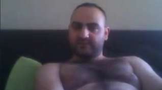 Online film hairy dude show his cock