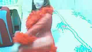 Online film TS in Red On Webcam